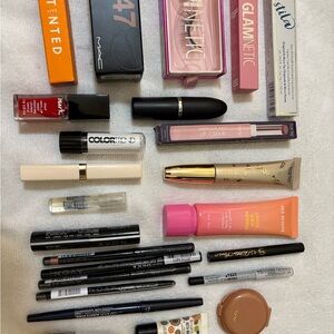 Designer Makeup Bundle